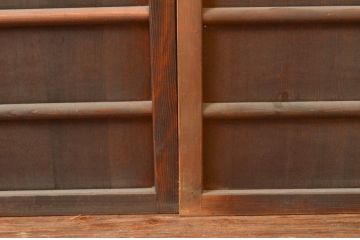 アンティーク建具　心和ませる古い木味が魅力的な舞良戸2枚セット(横桟引き戸、まいらど、板戸、引き戸)(R-076048)