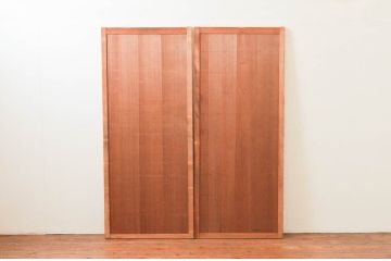 アンティーク建具　心和ませる古い木味が魅力的な舞良戸2枚セット(横桟引き戸、まいらど、板戸、引き戸)(R-076048)