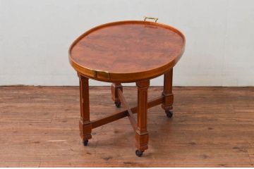 中古　美品　DREXEL HERITAGE(ドレクセルヘリテイジ)　FRANCHESCA(フランチェスカ)　キャスター付きで便利! クラシカルなツインカクテルテーブル(サイドテーブル、ワゴン、トロリー、コーヒーテーブル)(R-076056)