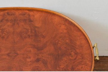 中古　美品　DREXEL HERITAGE(ドレクセルヘリテイジ)　FRANCHESCA(フランチェスカ)　キャスター付きで便利! クラシカルなツインカクテルテーブル(サイドテーブル、ワゴン、トロリー、コーヒーテーブル)(R-076056)
