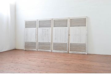 アンティーク建具　ペイント仕上げ限定　シャビーなペイントがお洒落なルーバー窓4枚セット(引き戸、ジャロジー窓、目隠しルーバー、雨戸、木製)(R-076057)