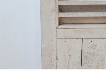 アンティーク建具　ペイント仕上げ限定　シャビーなペイントがお洒落なルーバー窓4枚セット(引き戸、ジャロジー窓、目隠しルーバー、雨戸、木製)(R-076057)