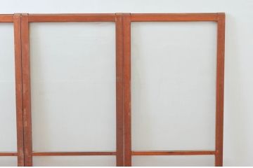 アンティーク建具　レトロ空間におすすめ!素朴な木味が魅力的なガラス窓4枚セット(引き戸、ガラス戸)(R-076063)