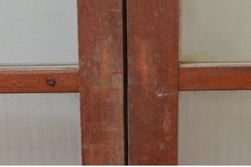アンティーク建具　レトロ空間におすすめ!素朴な木味が魅力的なガラス窓4枚セット(引き戸、ガラス戸)(R-076063)