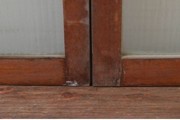 アンティーク建具　レトロ空間におすすめ!素朴な木味が魅力的なガラス窓4枚セット(引き戸、ガラス戸)(R-076063)