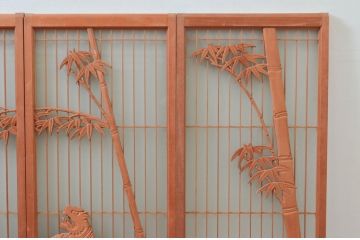 アンティーク建具　躍動感あふれる虎の彫刻が目を惹く書院戸4枚セット(窓、引き戸、ガラス戸)(R-076067)