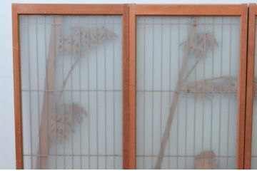 アンティーク建具　躍動感あふれる虎の彫刻が目を惹く書院戸4枚セット(窓、引き戸、ガラス戸)(R-076067)
