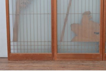アンティーク建具　躍動感あふれる虎の彫刻が目を惹く書院戸4枚セット(窓、引き戸、ガラス戸)(R-076067)