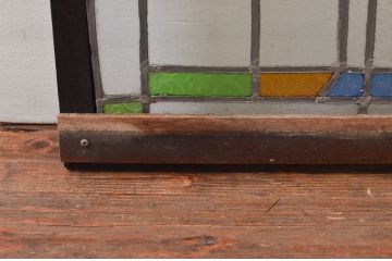 ビンテージ建具　華やかな蝶の図柄が存在感を放つステンドグラス1枚(明り取り、明かり取り、窓、ヴィンテージ)(R-076070)