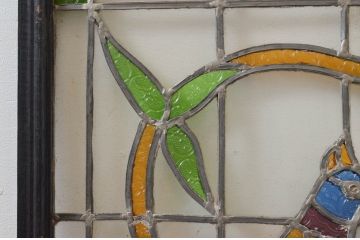 ビンテージ建具　華やかな鳥の図柄が存在感を放つステンドグラス1枚(明り取り、明かり取り、窓、ヴィンテージ)(R-076071)
