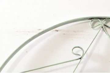 アンティーク建具　ペイント仕上げ限定　かわいいデザインのアイアンゲート1枚(鉄扉、フェンス)(R-076080)