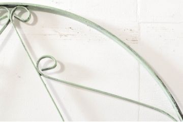 アンティーク建具　ペイント仕上げ限定　かわいいデザインのアイアンゲート1枚(鉄扉、フェンス)(R-076080)