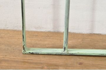 アンティーク建具　ペイント仕上げ限定　かわいいデザインのアイアンゲート1枚(鉄扉、フェンス)(R-076080)