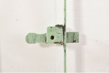 アンティーク建具　ペイント仕上げ限定　かわいいデザインのアイアンゲート1枚(鉄扉、フェンス)(R-076080)