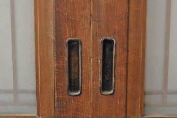 アンティーク建具　心和ませる古い木味が魅力的な組子入りガラス帯戸4枚セット(引き戸、板戸)(R-076085)