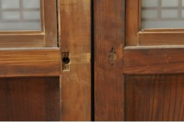 アンティーク建具　心和ませる古い木味が魅力的な組子入りガラス帯戸4枚セット(引き戸、板戸)(R-076085)