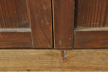 アンティーク建具　心和ませる古い木味が魅力的な組子入りガラス帯戸4枚セット(引き戸、板戸)(R-076085)