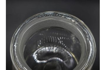 アンティーク雑貨　昭和レトロ　お洒落なインテリアとしても活躍してくれる蓋付きガラス瓶3個セット(キャニスター、硝子、ガラスビン、菓子瓶、フタ付き、MADE IN OCCUPIED JAPAN(占領下の日本製)、オキュパイド ジャパン)(R-076197)