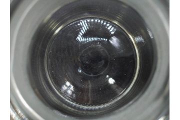アンティーク雑貨　昭和レトロ　お洒落なインテリアとしても活躍してくれる蓋付きガラス瓶3個セット(キャニスター、硝子、ガラスビン、菓子瓶、フタ付き、MADE IN OCCUPIED JAPAN(占領下の日本製)、オキュパイド ジャパン)(R-076197)