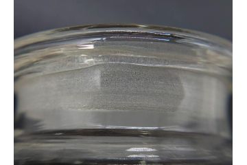 アンティーク雑貨　昭和レトロ　お洒落なインテリアとしても活躍してくれる蓋付きガラス瓶3個セット(キャニスター、硝子、ガラスビン、菓子瓶、フタ付き、MADE IN OCCUPIED JAPAN(占領下の日本製)、オキュパイド ジャパン)(R-076197)