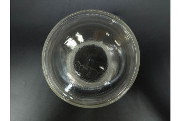 アンティーク雑貨　昭和レトロ　お洒落なインテリアとしても活躍してくれる蓋付きガラス瓶3個セット(キャニスター、硝子、ガラスビン、菓子瓶、フタ付き、MADE IN OCCUPIED JAPAN(占領下の日本製)、オキュパイド ジャパン)(R-076197)