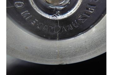 アンティーク雑貨　昭和レトロ　お洒落なインテリアとしても活躍してくれる蓋付きガラス瓶3個セット(キャニスター、硝子、ガラスビン、菓子瓶、フタ付き、MADE IN OCCUPIED JAPAN(占領下の日本製)、オキュパイド ジャパン)(R-076197)