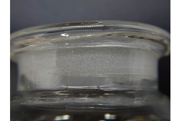 アンティーク雑貨　昭和レトロ　お洒落なインテリアとしても活躍してくれる蓋付きガラス瓶3個セット(キャニスター、硝子、ガラスビン、菓子瓶、フタ付き、MADE IN OCCUPIED JAPAN(占領下の日本製)、オキュパイド ジャパン)(R-076198)
