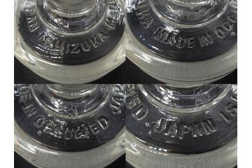 アンティーク雑貨　昭和レトロ　お洒落なインテリアとしても活躍してくれる蓋付きガラス瓶3個セット(キャニスター、硝子、ガラスビン、菓子瓶、フタ付き、MADE IN OCCUPIED JAPAN(占領下の日本製)、オキュパイド ジャパン)(R-076198)
