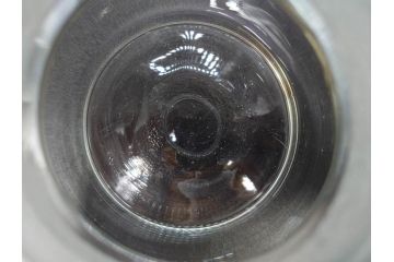 アンティーク雑貨　昭和レトロ　お洒落なインテリアとしても活躍してくれる蓋付きガラス瓶3個セット(キャニスター、硝子、ガラスビン、菓子瓶、フタ付き、MADE IN OCCUPIED JAPAN(占領下の日本製)、オキュパイド ジャパン)(R-076199)