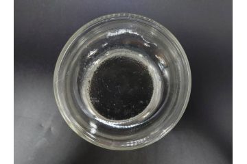 アンティーク雑貨　昭和レトロ　お洒落なインテリアとしても活躍してくれる蓋付きガラス瓶3個セット(キャニスター、硝子、ガラスビン、菓子瓶、フタ付き、MADE IN OCCUPIED JAPAN(占領下の日本製)、オキュパイド ジャパン)(R-076199)
