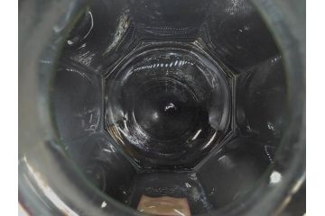 大正〜昭和初期　昭和レトロ　ディスプレイとしてもおすすめな蓋付きガラス瓶2個セット(八角、キャニスター、硝子、ガラスビン、菓子瓶、フタ付き)(R-076200)