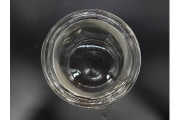 大正〜昭和初期　昭和レトロ　ディスプレイとしてもおすすめな蓋付きガラス瓶2個セット(八角、キャニスター、硝子、ガラスビン、菓子瓶、フタ付き)(R-076200)