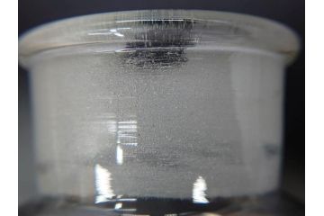 昭和レトロ　昭和初期　色々な使い方が楽しめる蓋付きガラス瓶2個セット(薬瓶、ガラスビン、硝子、メディシンボトル、キャニスター、筒型、フタ付き)(R-076202)