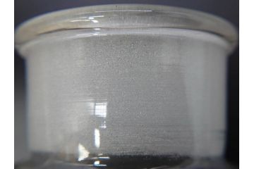 昭和レトロ　昭和初期　色々な使い方が楽しめる蓋付きガラス瓶2個セット(薬瓶、ガラスビン、硝子、メディシンボトル、キャニスター、筒型、フタ付き)(R-076202)