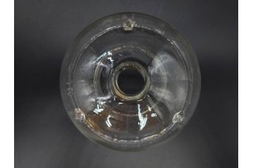 大正〜昭和初期　蓋付き　ノスタルジックな雰囲気を演出するハエ取り瓶2個セット(蠅、蝿、ハエトリ器、ガラス、硝子、フタ付き)(R-076203)