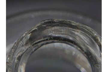 大正〜昭和初期　蓋付き　ノスタルジックな雰囲気を演出するハエ取り瓶2個セット(蠅、蝿、ハエトリ器、ガラス、硝子、フタ付き)(R-076203)
