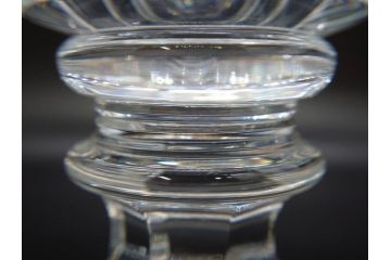 希少　フランス　Baccarat　バカラ　限定150個　57/150　高さ約31cm　気品漂う洗練されたデザインが目を惹く花瓶(フラワーベース、花器、花入、フルレッドクリスタルガラス、ケース付き)(R-076205)