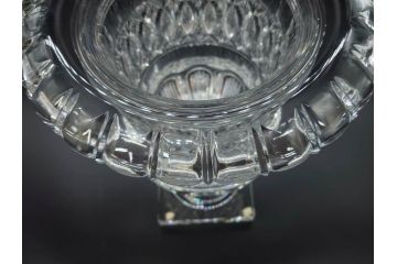 希少　フランス　Baccarat　バカラ　限定150個　57/150　高さ約31cm　気品漂う洗練されたデザインが目を惹く花瓶(フラワーベース、花器、花入、フルレッドクリスタルガラス、ケース付き)(R-076205)