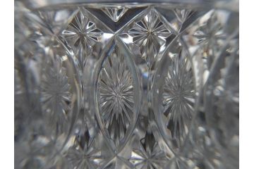 希少　フランス　Baccarat　バカラ　限定150個　100/150　高さ約31cm　気品漂う洗練されたデザインが目を惹く花瓶(フラワーベース、花器、花入、フルレッドクリスタルガラス、ケース付き)(R-076206)