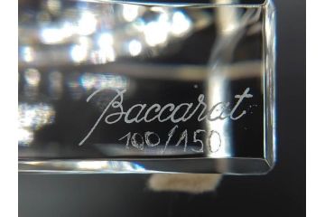 希少　フランス　Baccarat　バカラ　限定150個　100/150　高さ約31cm　気品漂う洗練されたデザインが目を惹く花瓶(フラワーベース、花器、花入、フルレッドクリスタルガラス、ケース付き)(R-076206)