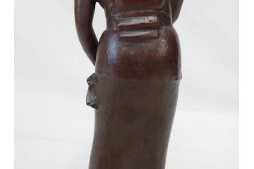 彫刻家　横江嘉純　農婦　柔らかな表情が素敵なブロンズ像(女性像、オブジェ、置物、共箱付き)(R-076208)