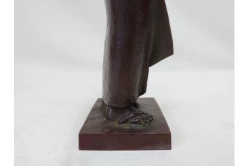 彫刻家　横江嘉純　農婦　柔らかな表情が素敵なブロンズ像(女性像、オブジェ、置物、共箱付き)(R-076208)