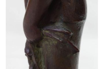 彫刻家　横江嘉純　農婦　柔らかな表情が素敵なブロンズ像(女性像、オブジェ、置物、共箱付き)(R-076208)