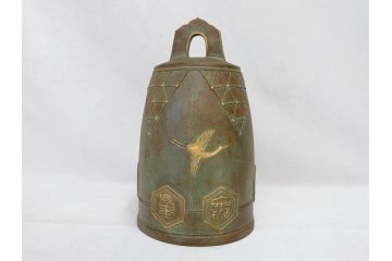 芸術院会員　人間国宝　香取正彦　「福寿無量」　喚鐘(梵鐘、鐘架、撞木、台付き、共箱付き)(R-076209)