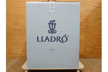 限定　未使用　未開封　スペイン　リヤドロ　LLADRO　愛の誓い　UNA PROMESA DE AMOR A VOW OF LOVE　1869　フィギュリン(結婚、ウェディングドレス、タキシード、陶器人形、置物、オブジェ、箱付き)(R-076213)