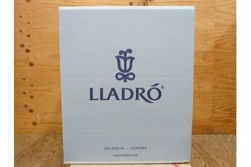限定　未使用　未開封　スペイン　リヤドロ　LLADRO　愛の誓い　UNA PROMESA DE AMOR A VOW OF LOVE　1869　フィギュリン(結婚、ウェディングドレス、タキシード、陶器人形、置物、オブジェ、箱付き)(R-076213)