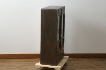 和製アンティーク　使い込まれた風合いが味わい深い本箱(ブックケース、サイドキャビネット、収納棚、戸棚)(R-076218)