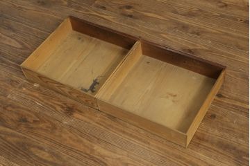 和製アンティーク　明治期　前面・フレーム欅(ケヤキ)材　和の空間づくりにおすすめ!! 横桟引き戸の美濃帳場箪笥サイドボード(収納棚、戸棚、時代箪笥、水屋箪笥、和箪笥、ローボード)(R-076221)