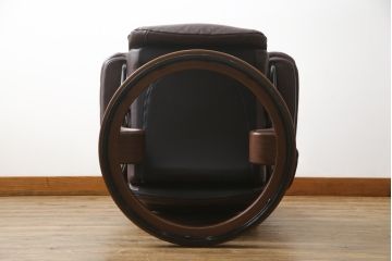 中古　美品　EKORNES(エコーネス)　本革　オットマン付き　ストレスレス レノ クラシック(S)(アームチェア、リクライニングチェア、椅子、一人掛けソファ、1Pソファ)(定価約38万円)(R-076223)