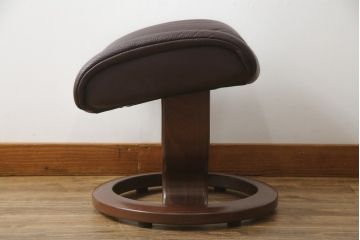 中古　美品　EKORNES(エコーネス)　本革　オットマン付き　ストレスレス レノ クラシック(S)(アームチェア、リクライニングチェア、椅子、一人掛けソファ、1Pソファ)(定価約38万円)(R-076223)